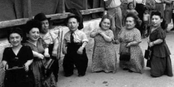 Семья Овиц попала в Аушвиц из-за роста и национальности.