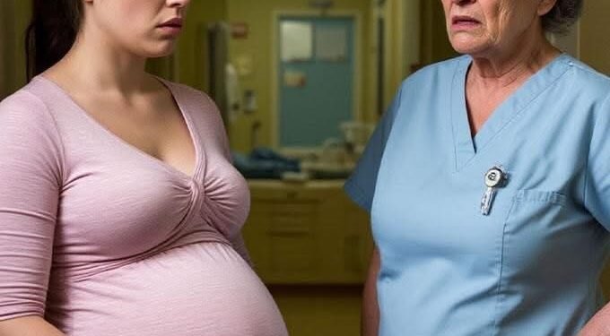 «Рожай на улице!» — так бездушно поступила акушерка с беременной девушкой, просто выгнав её из роддома.